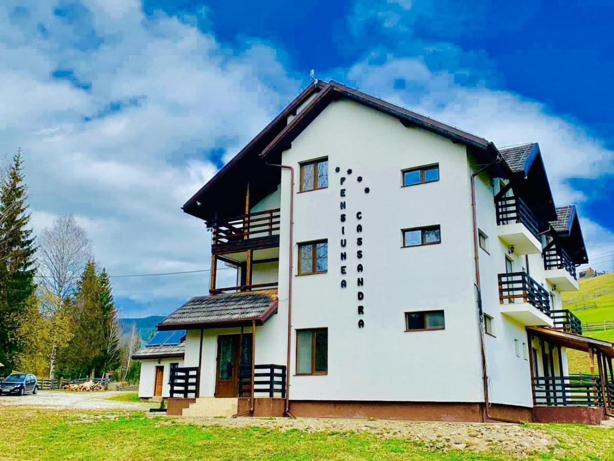 Pensiunea Cassandra Vatra Dornei Exterior foto
